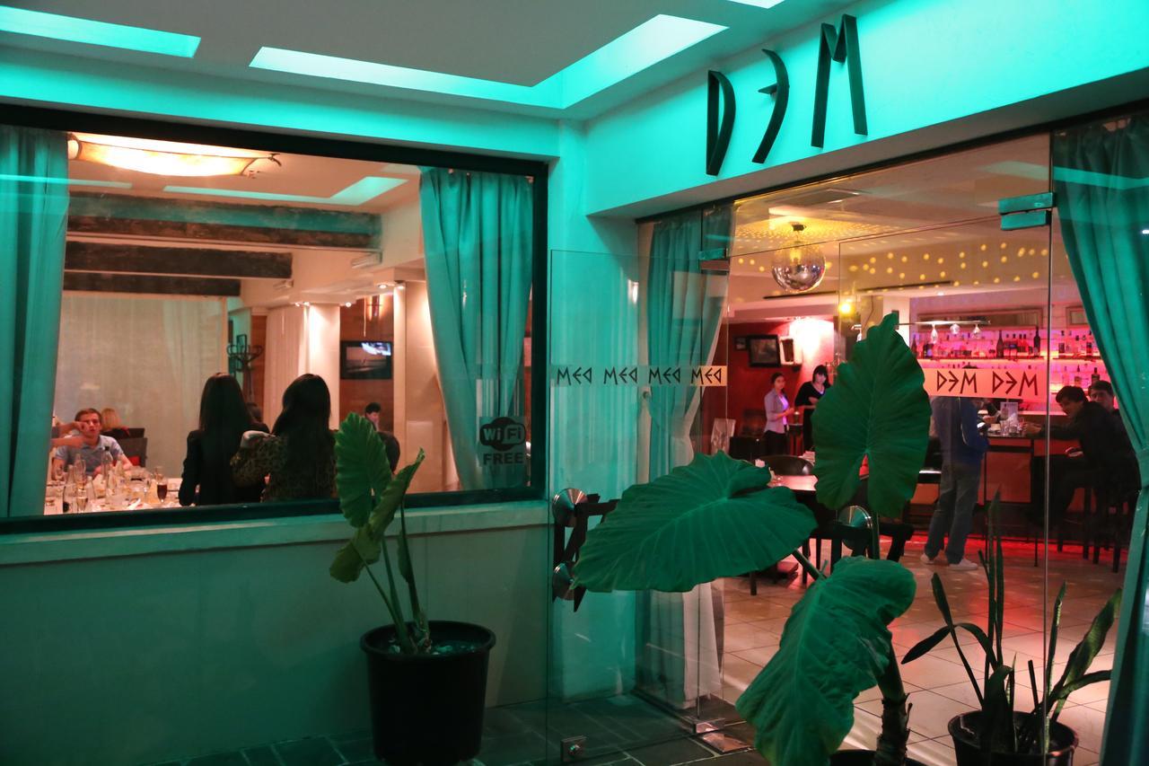 Dem Hotel Sukhumi Esterno foto